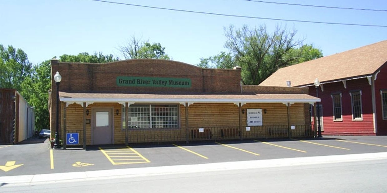 Grand River Valley Museum. Front of building.