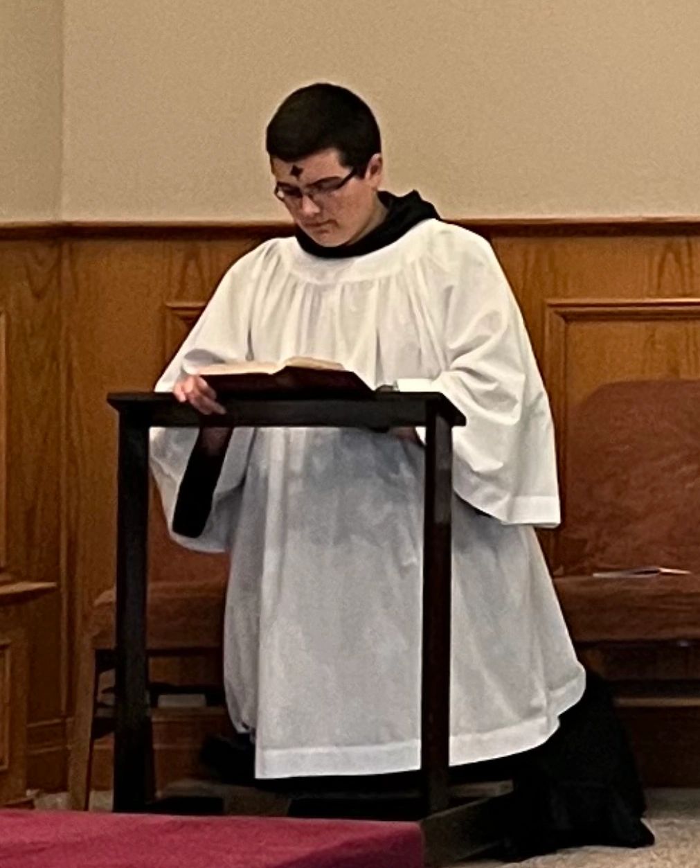Lay Reader and Acolyte in prayer — Serve the Lord with Gladness