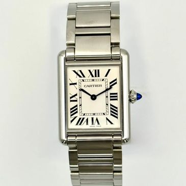 Soldier shot of Cartier Tank Must large watch. 