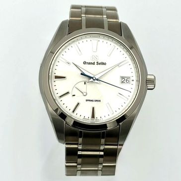 Soldier shot of GS Snowflake wristwatch