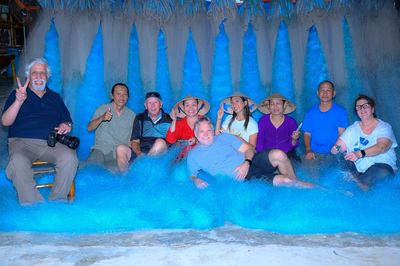 Happy travelers in Hoi An