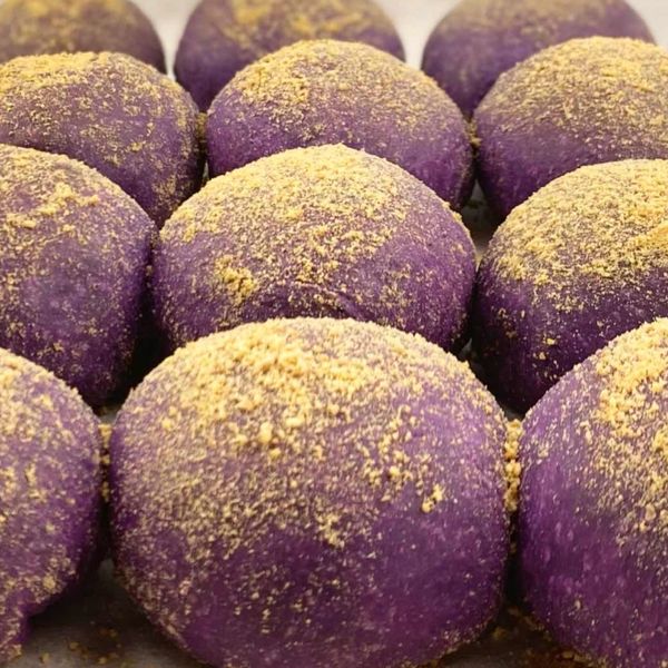 Ube Cheese Pandesal 9 Pcs