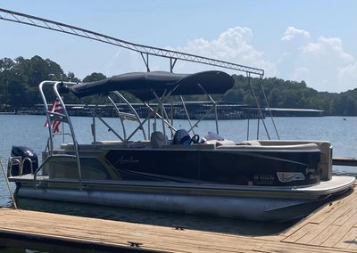 Lake Lanier Boat Rental