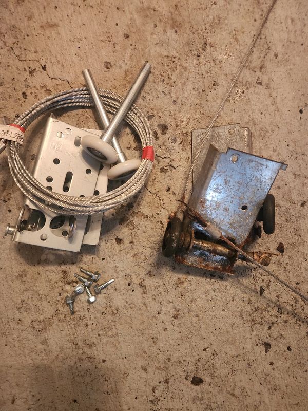 Cables, bottom brackets, and rollers replaced in Stittsville