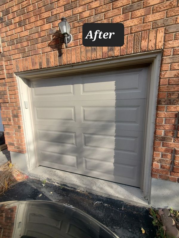 Modern garage door, which was installed in Kanata
