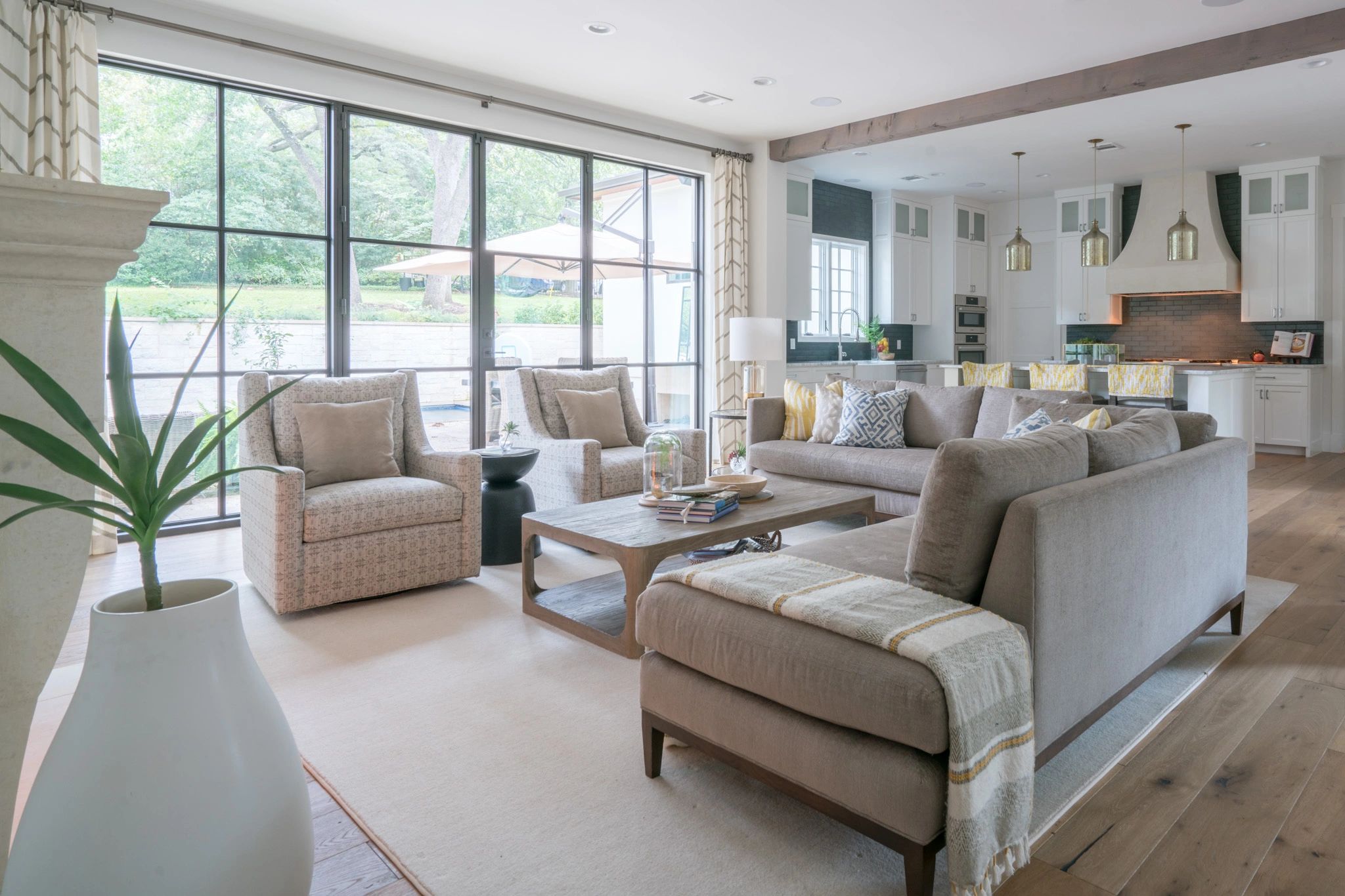 Balcones
Austin, TX
KQ-Design
Interior Design