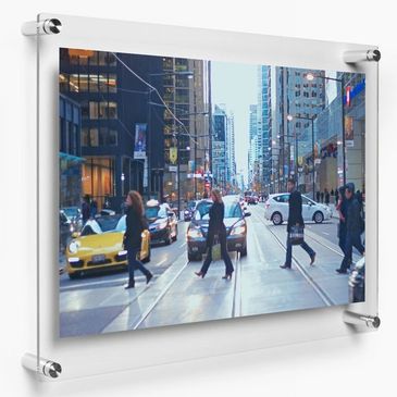 acrylic frame supplier in Abu Dhabi & Dubai.