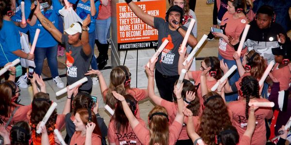 Motivational youth speaker Patrick Perez rallies hundreds of youth for Tobacco Free Day!