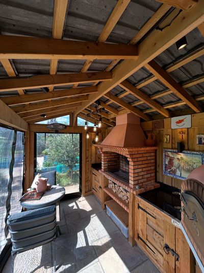 LED lighting in outside bbq area. led upgrade