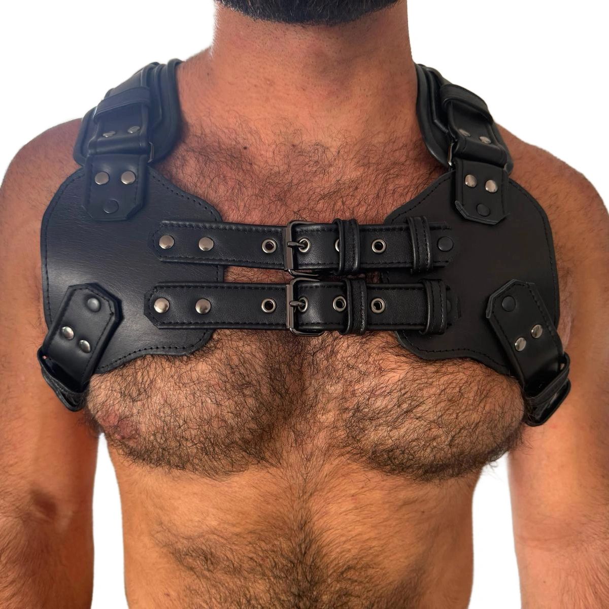 Adjustable dual harness, rugged D-rings, and contoured back panels designed for the ultimate fit.