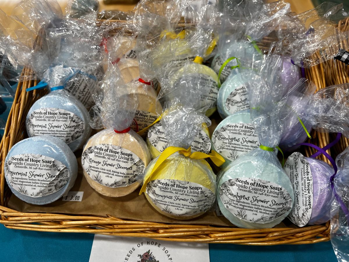 Assorted Essential Oil Shower Steamers | Aromatherapy Shower Set ...