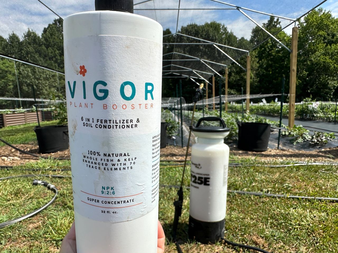 Vigor Plant Booster by Warren Vigor.   Website is https://www.vigorfertilizer.com/contact.