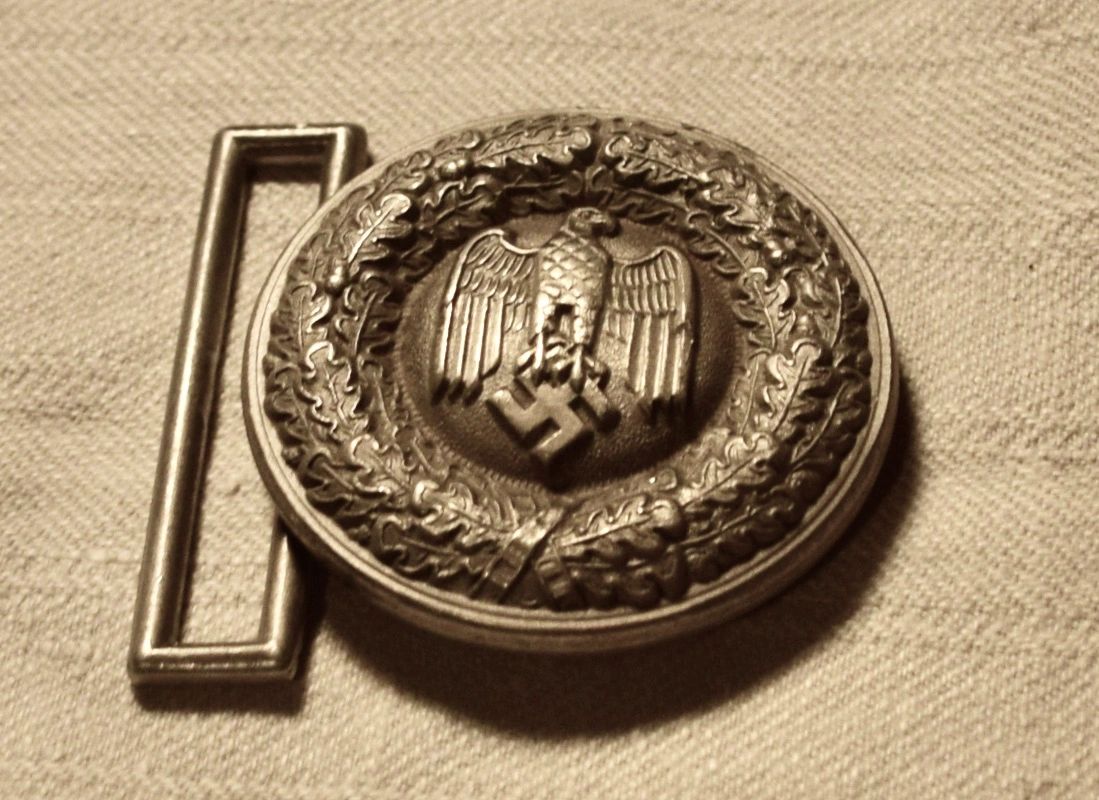 Wwii german army officer belt buckle