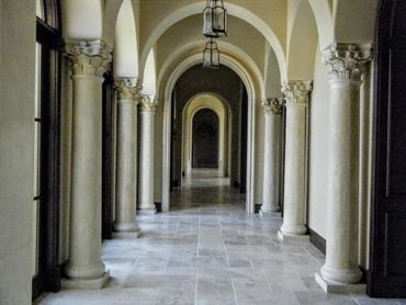 roman style column decoration