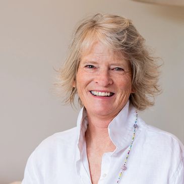 Flow and Food Yoga and Ayurveda Canberra teachers will expertly guide you towards health and healing