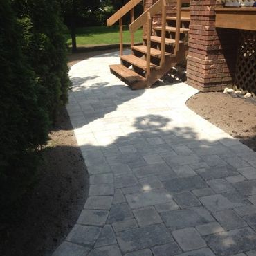 Mariposa Landscaping