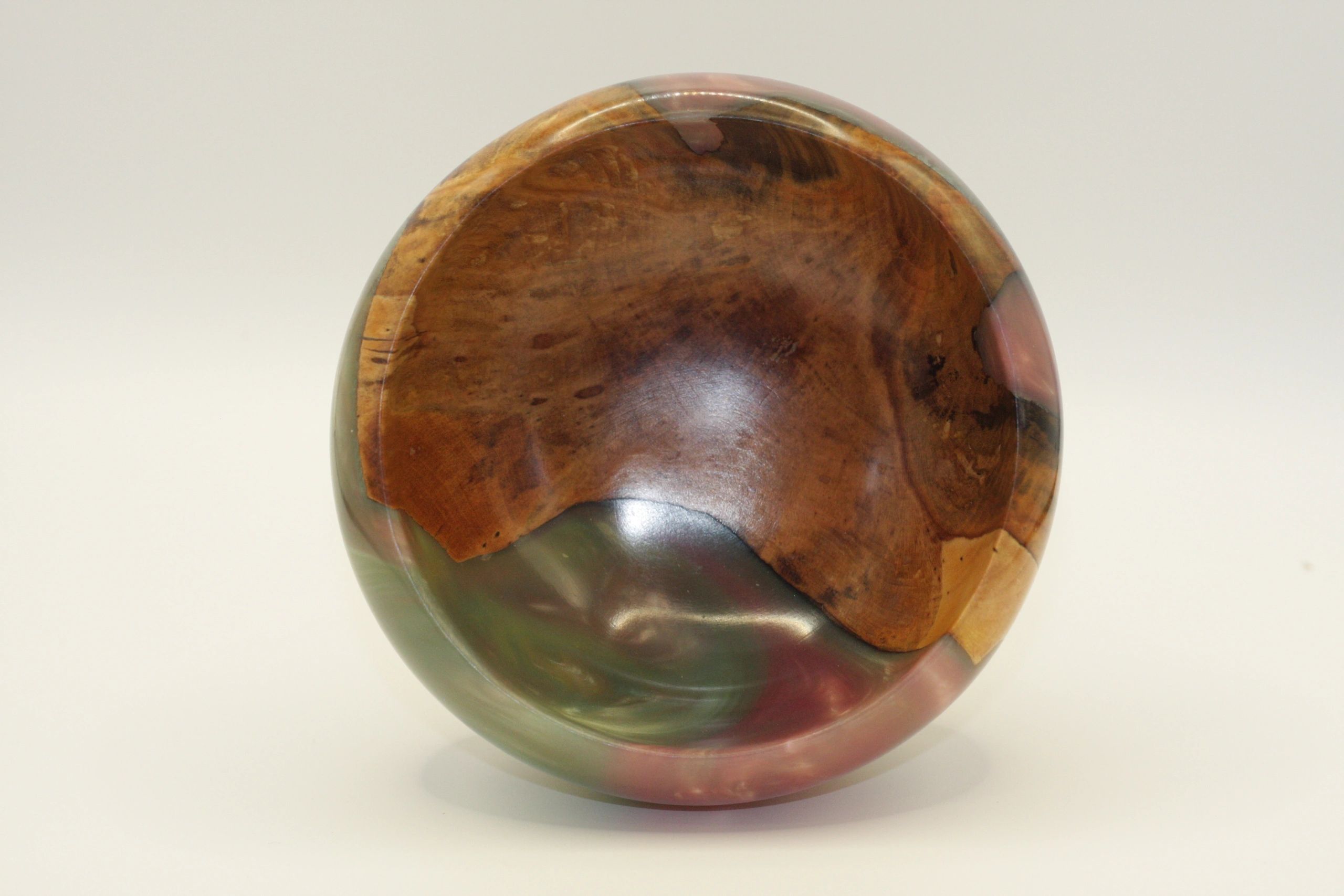 Resin-enhanced vase crafted from twisted Hawthorn wood salvaged along the Murieston trail in Livings