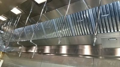 Clean Restaurant hood
