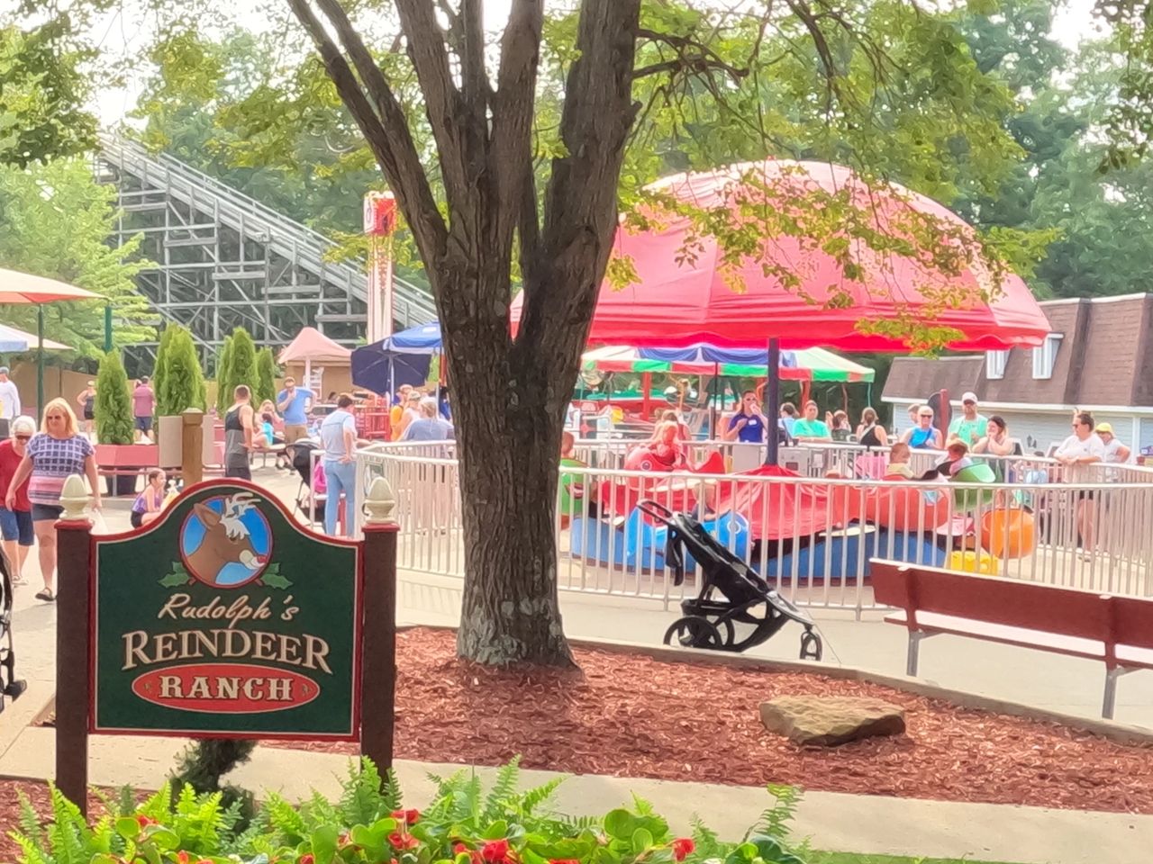 Holiday World has something for all ages, including little kids. In addition to the Holidog Funtown section, you can stop off at Rudolph's Reindeer Ranch.