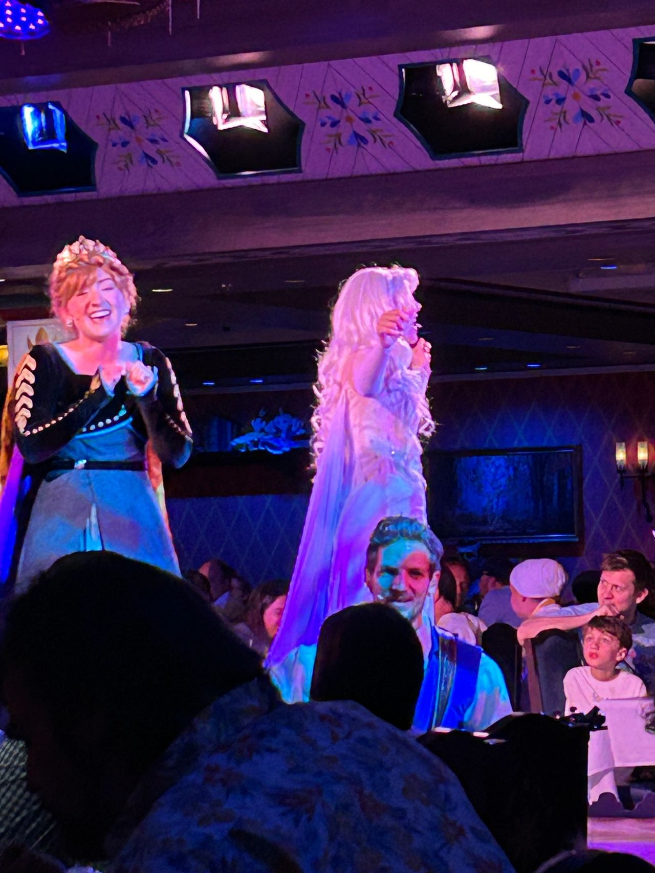 Fans of Frozen will enjoy the show, and the opportunity to get a photo with Elsa and Anna. An enjoyable dinner and musical show on board the Disney Wish.