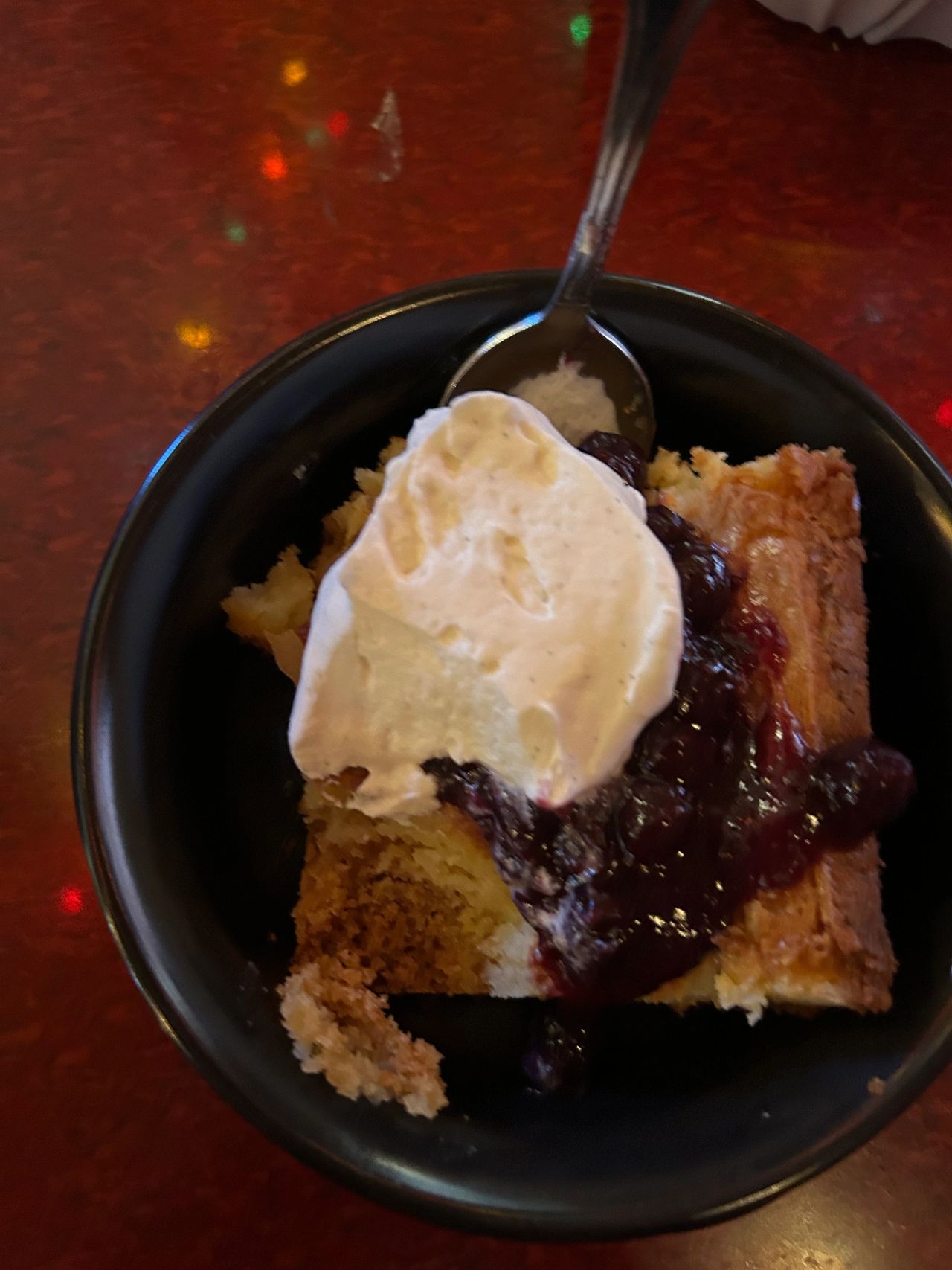 The combination of a cake with a Hoosier tradition the sugar cream pie, the creation of a sugar cream cake is born. Topped with blueberries and fresh whipped cream is a sweet ending to a memorable meal at Bonge’s.