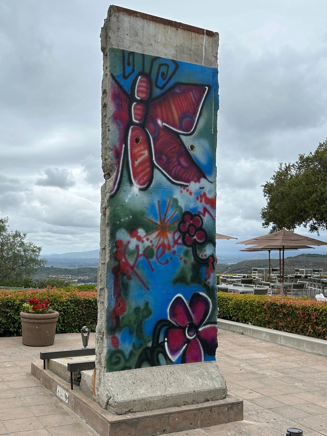 A piece of the Berlin Wall at the Reagan Presidential Museum