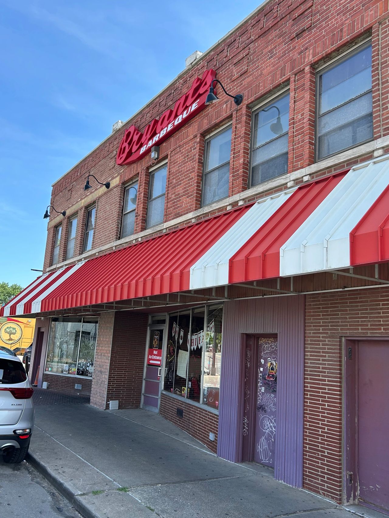 Located at 18th and Brooklyn, Arthur Bryant's Barbeque is a Kansas City institution.