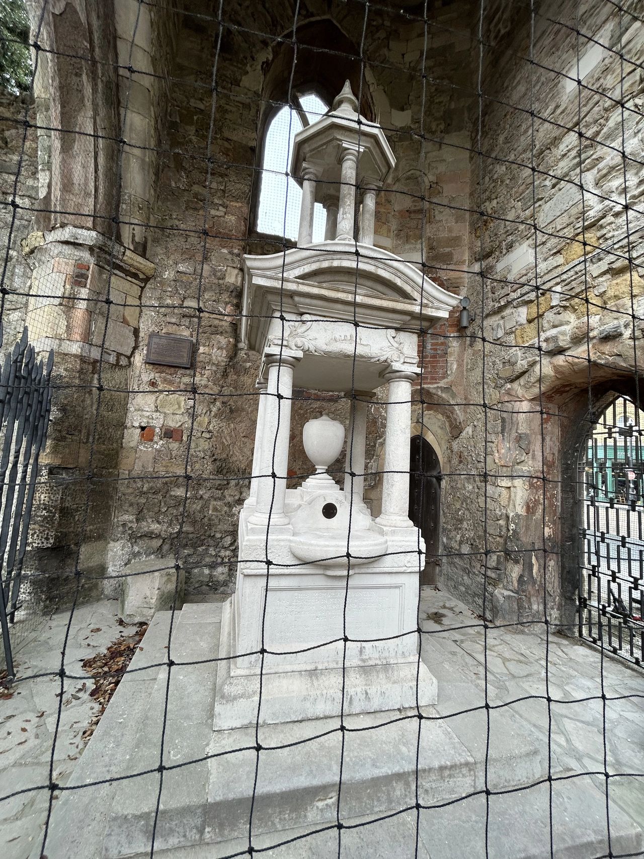 Titanic crew memorial in Southampton