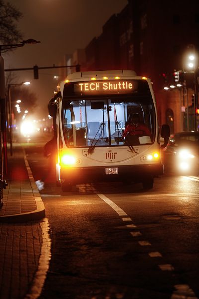 MIT Bus - Tech Shuttle