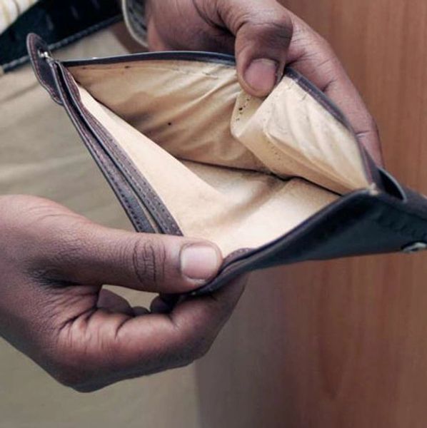 No CASH?

Don't worry now, use our Cash Loan for 24hrs and be light in each happy moment!