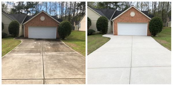 before and after photo of a concrete driveway after a concrete cleaning service was performed