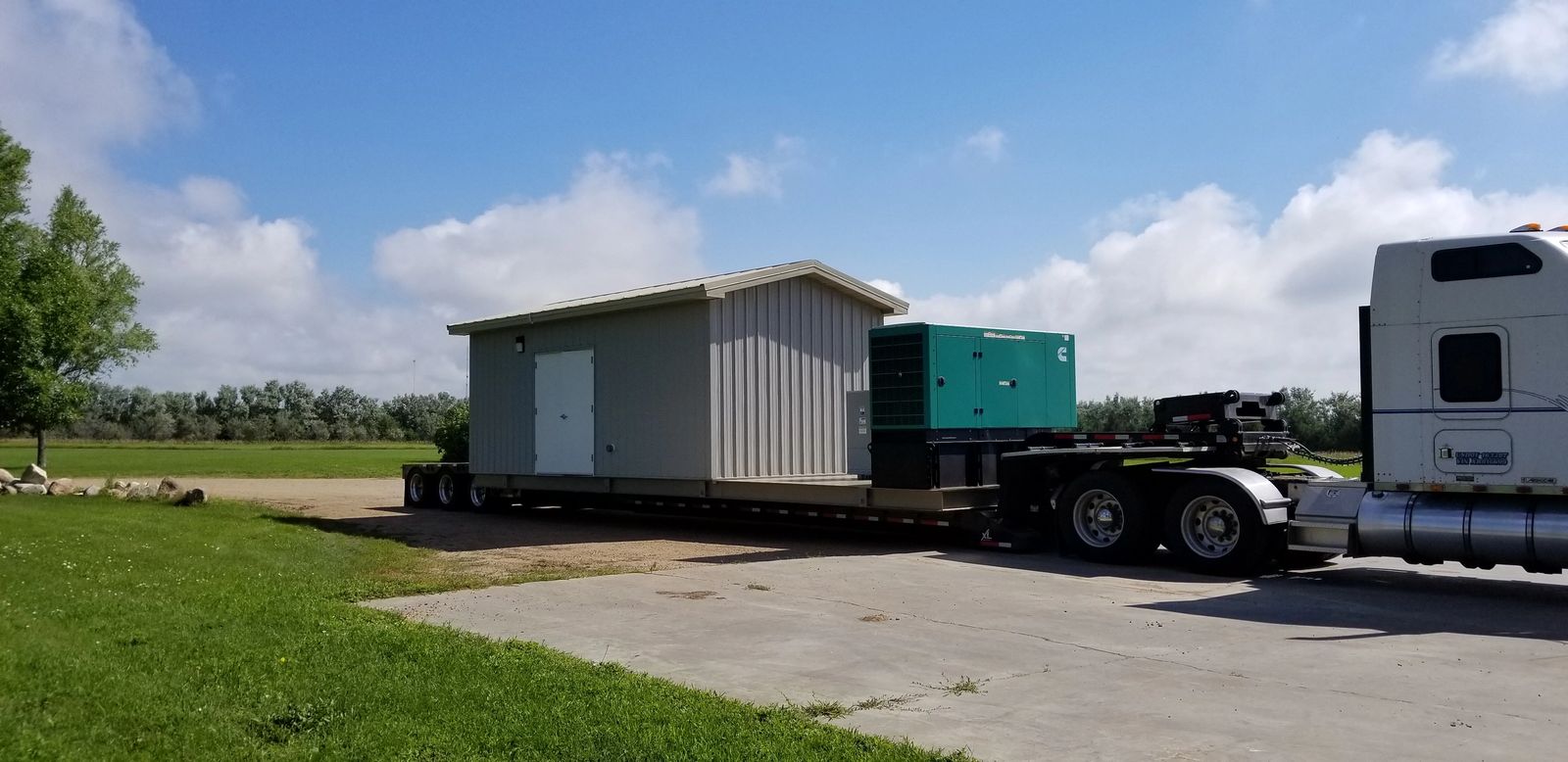 Packaged water pumping station on flatbed