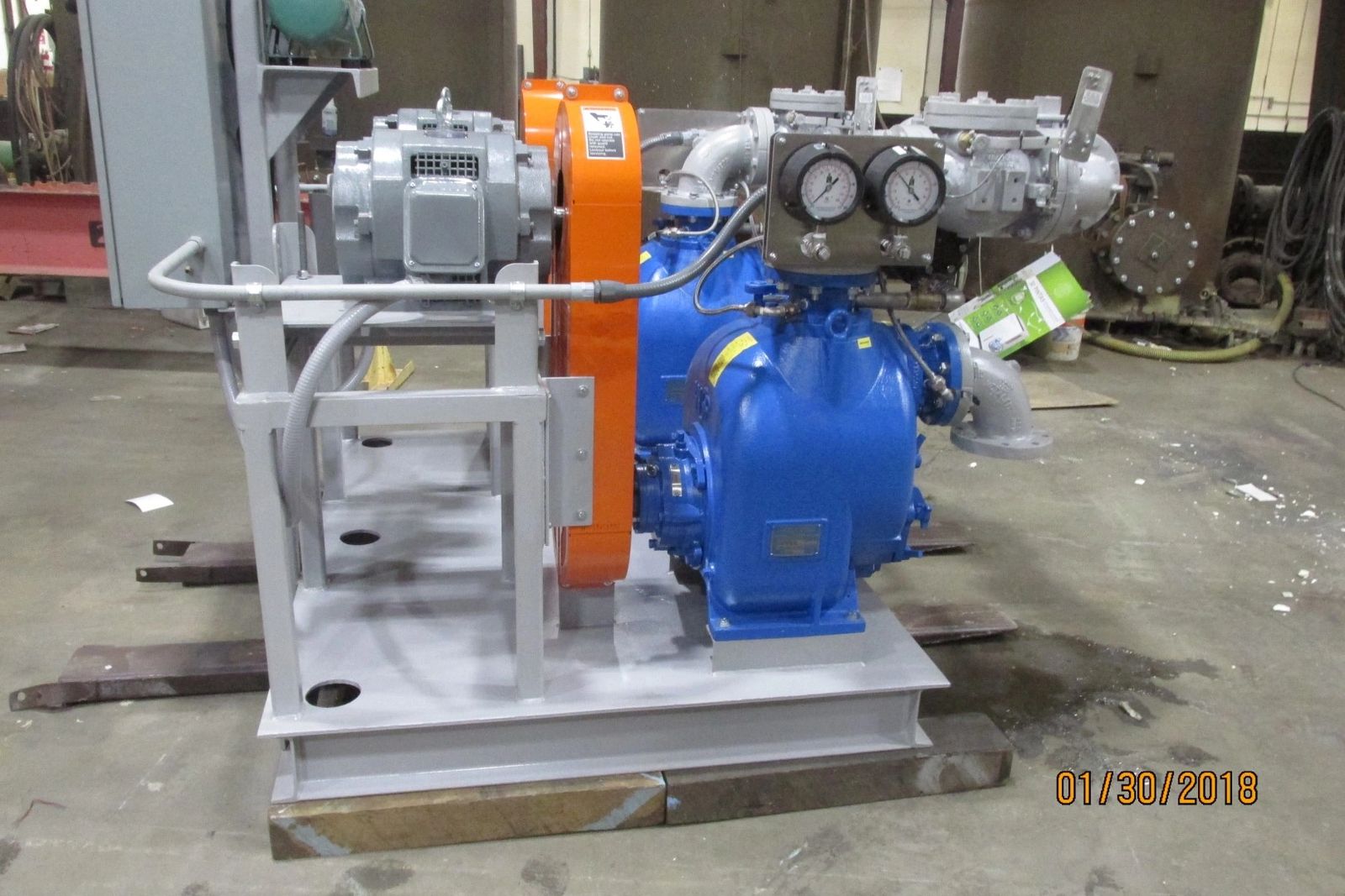 Self-priming sewage pump — shell removed