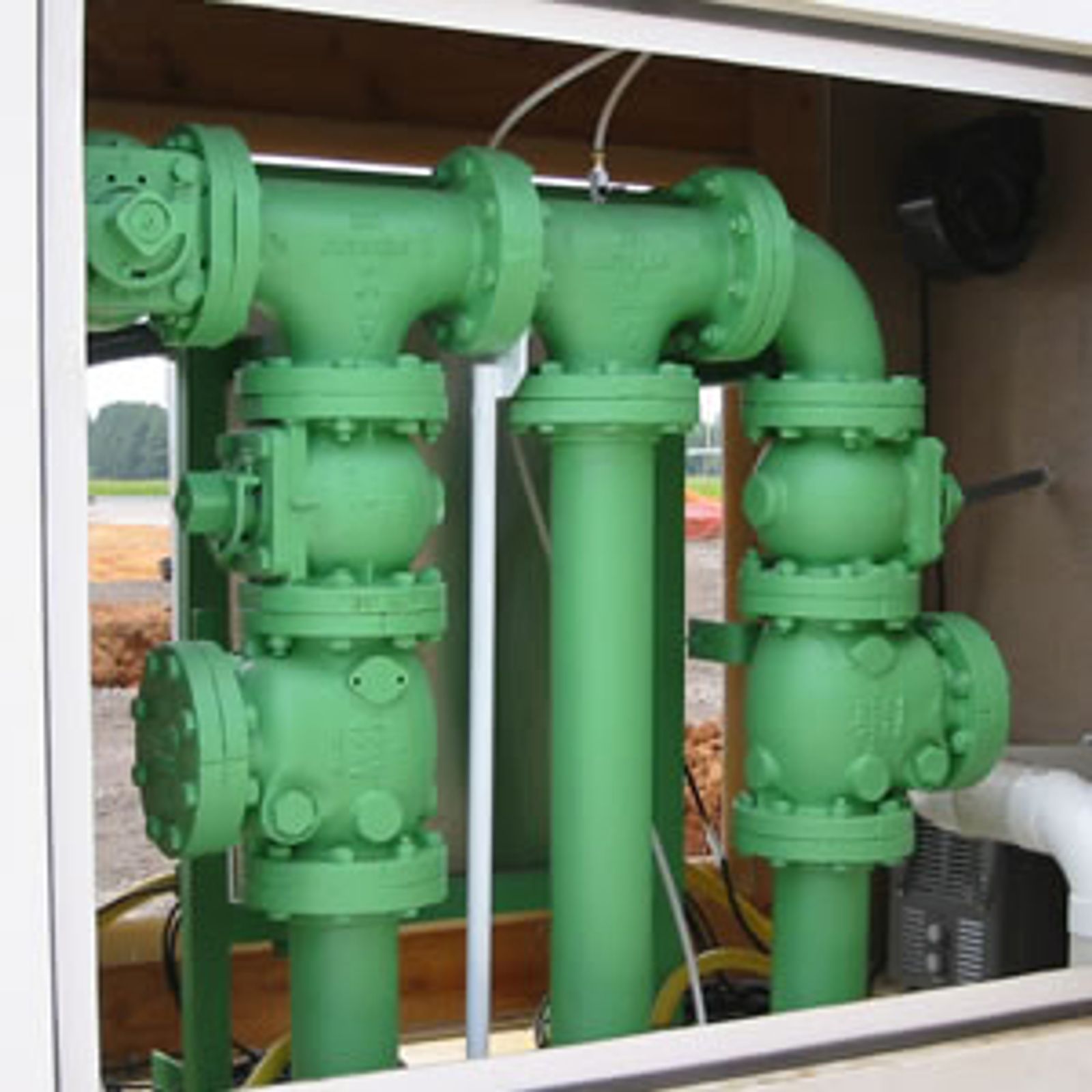Submersible compact valve package — green enclosure