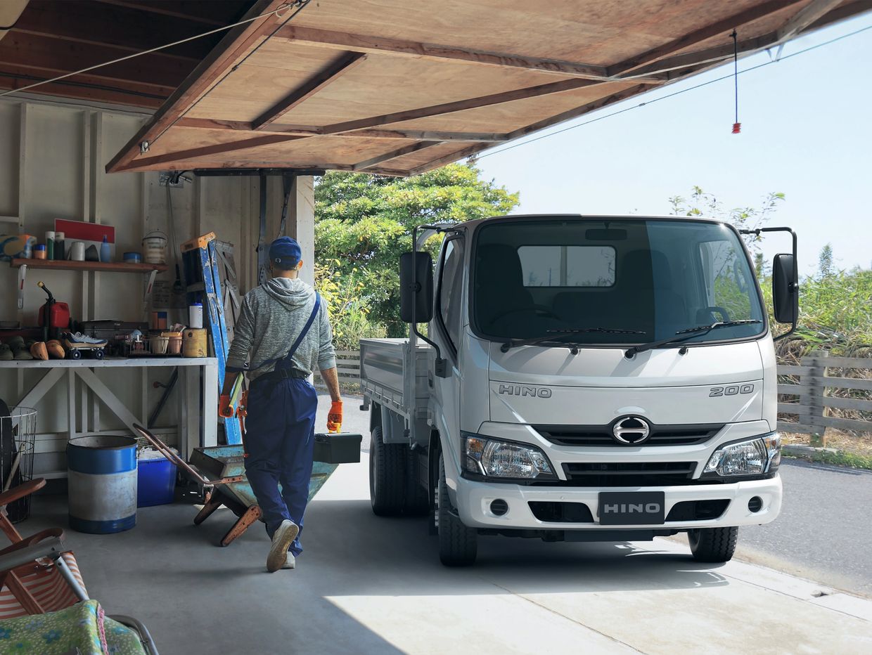 Hino 200 Dyna Dropside Body