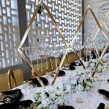 Gold Diamond Centerpiece 