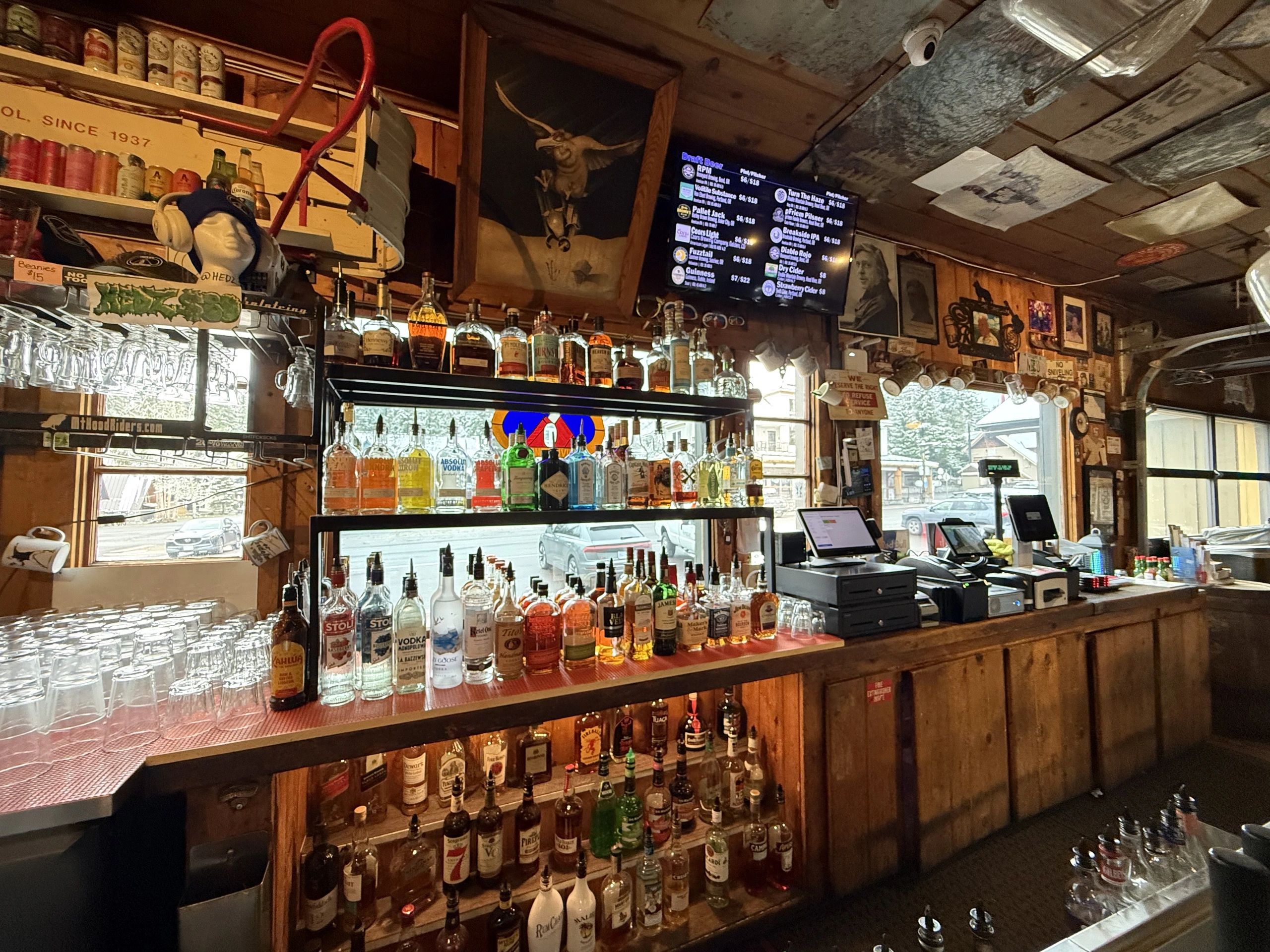 Charlie's Mountain View