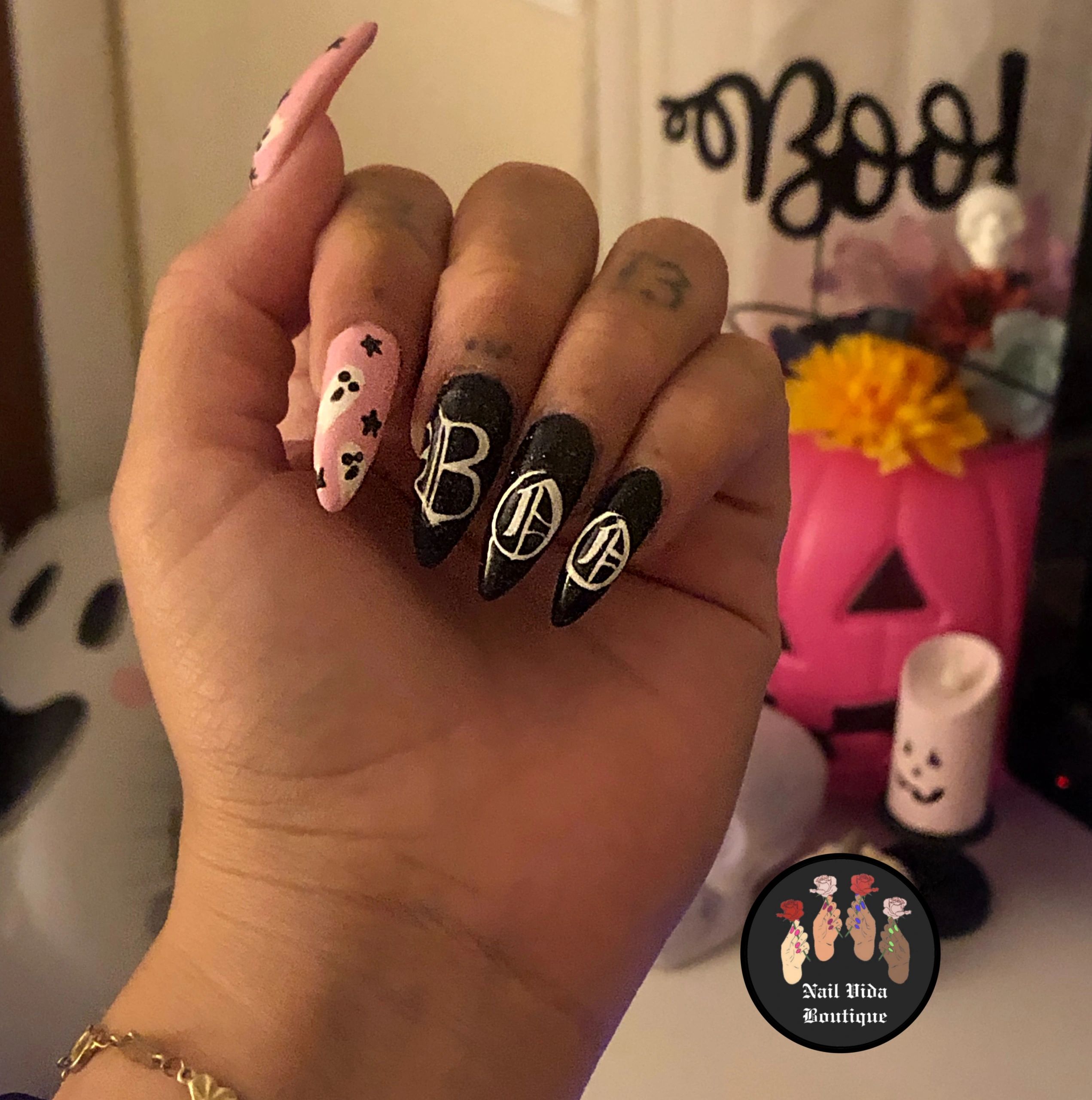 NAIL VIDA BOUTIQUE
