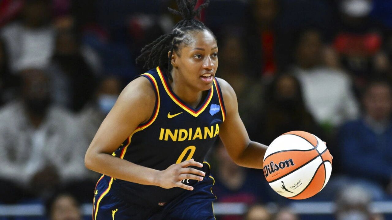 Cincinnati's Kelsey Mitchell Makes WNBA History