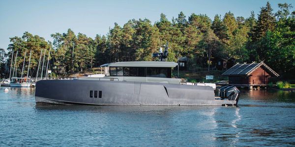 European Boats Flagship - Explr 44