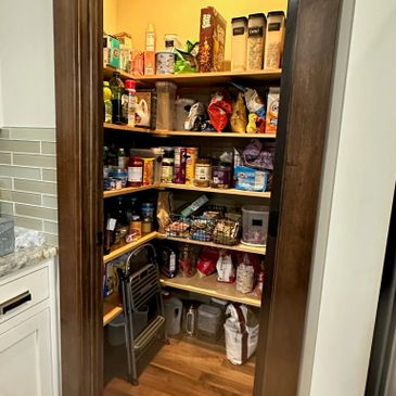 Kitchen pantry food storage by Closet Concepts.