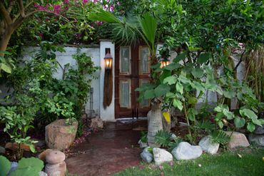 Palm Springs botanical gardens at vacation rental casa de monte vista 