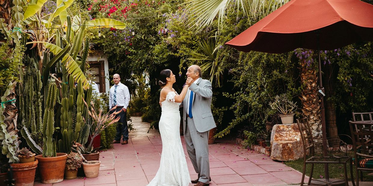 Palm Springs wedding Bride dancing with her father during casa de monte vista wedding