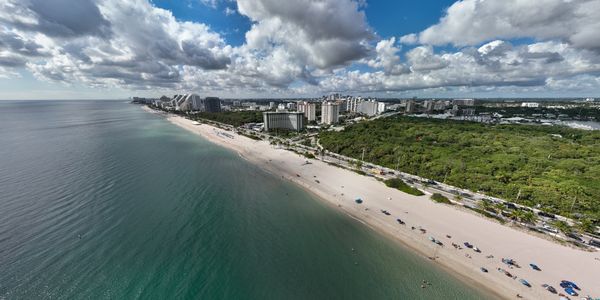 Panoramic shots of Fort Lauderdale Beach