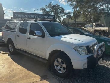 White Navara