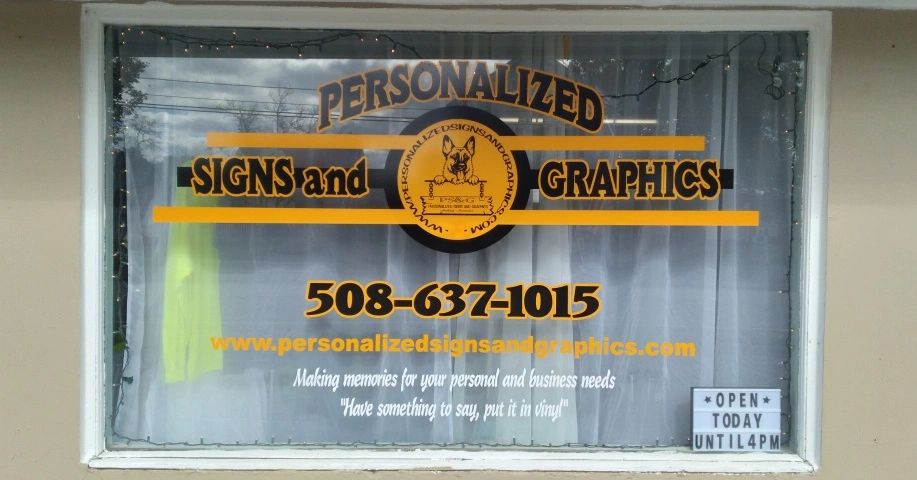 Personalized Signs & Graphics