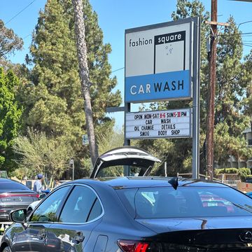 Fashion Square Car Wash is the best Carwash Auto Detailing Oil