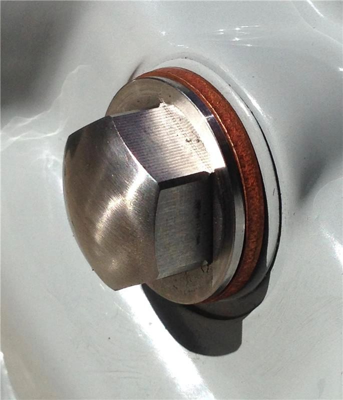 MiataRoadster drain plugs