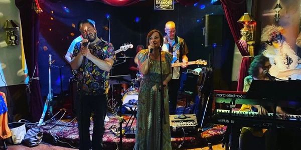 "Groovy and Fun! East Bay Grooveline always puts on an amazing, electric and highly energetic show!
