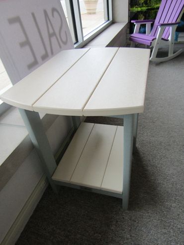 Amish Small Oval End Table